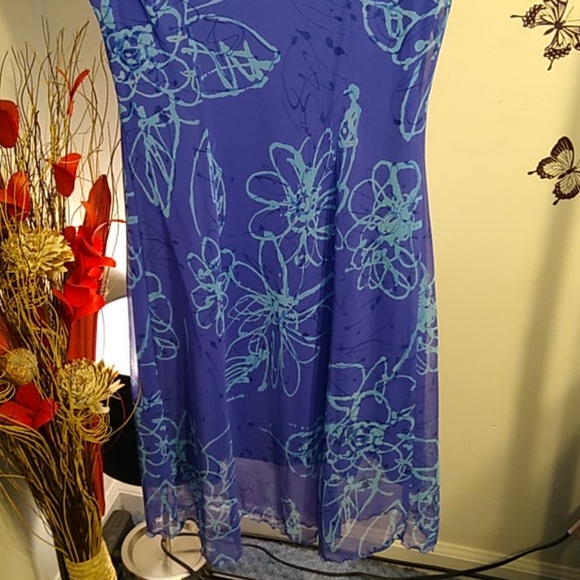 Women's Believe Petite Dress - Picture 7 of 8